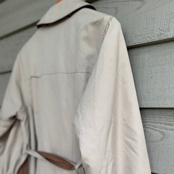 Rain Shedder Vintage Trench Coat w/ Wool Liner - Picture 7 of 13